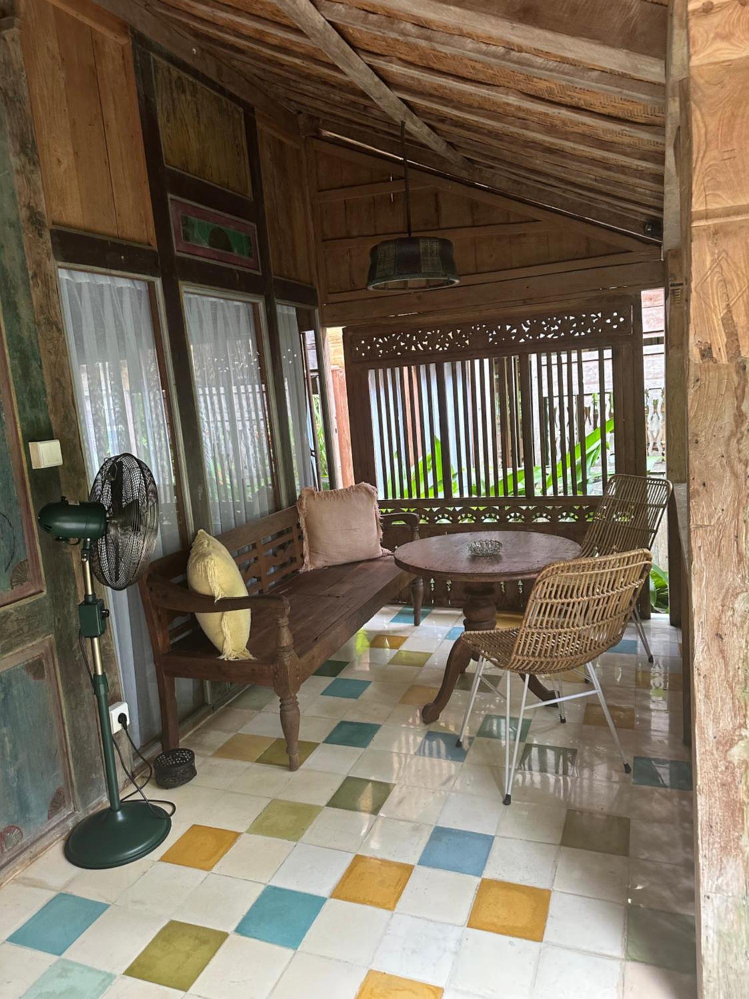 Umakayu Joglo Villa Canggu - Boutique Hotel エクステリア 写真