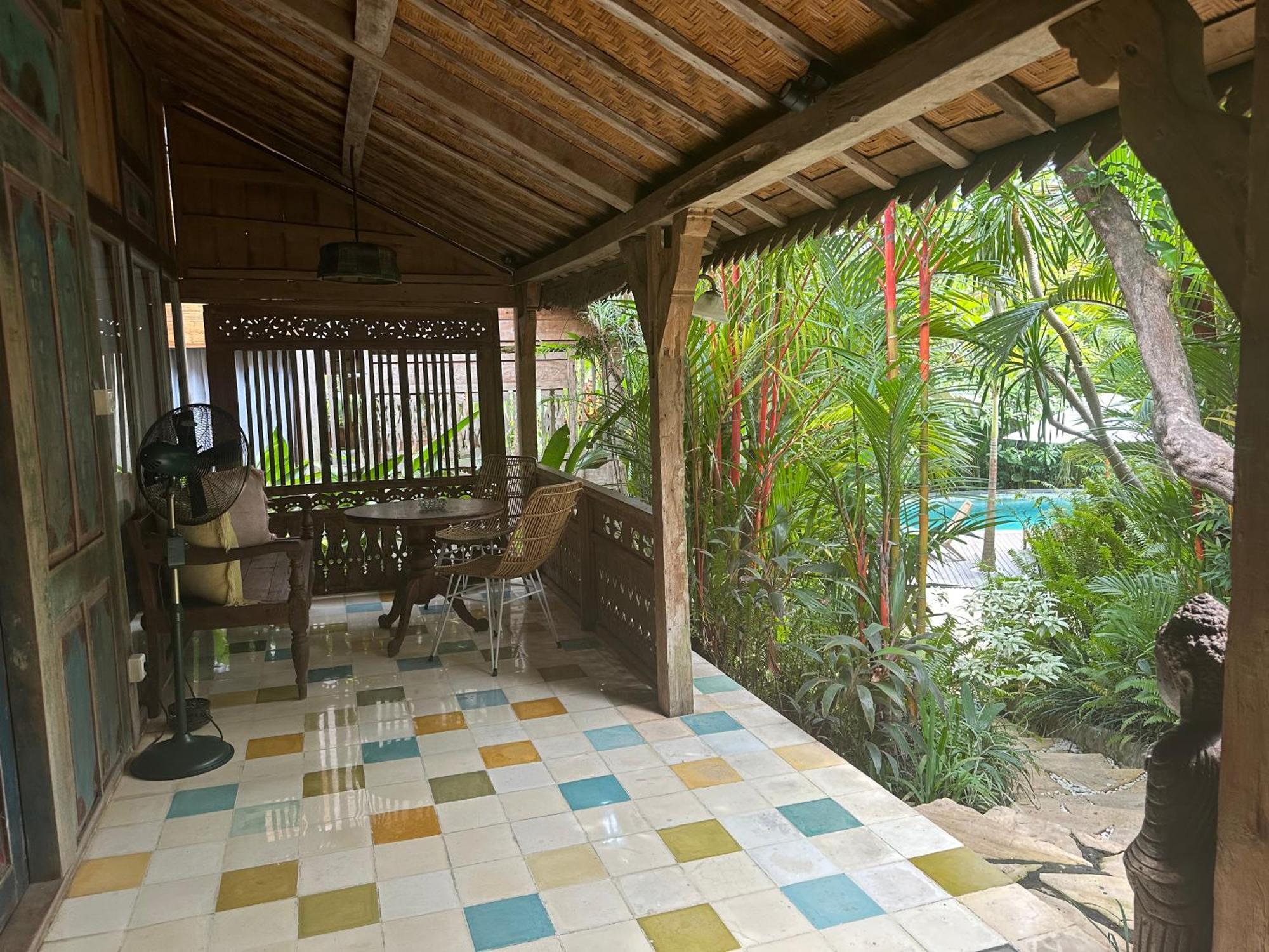 Umakayu Joglo Villa Canggu - Boutique Hotel エクステリア 写真