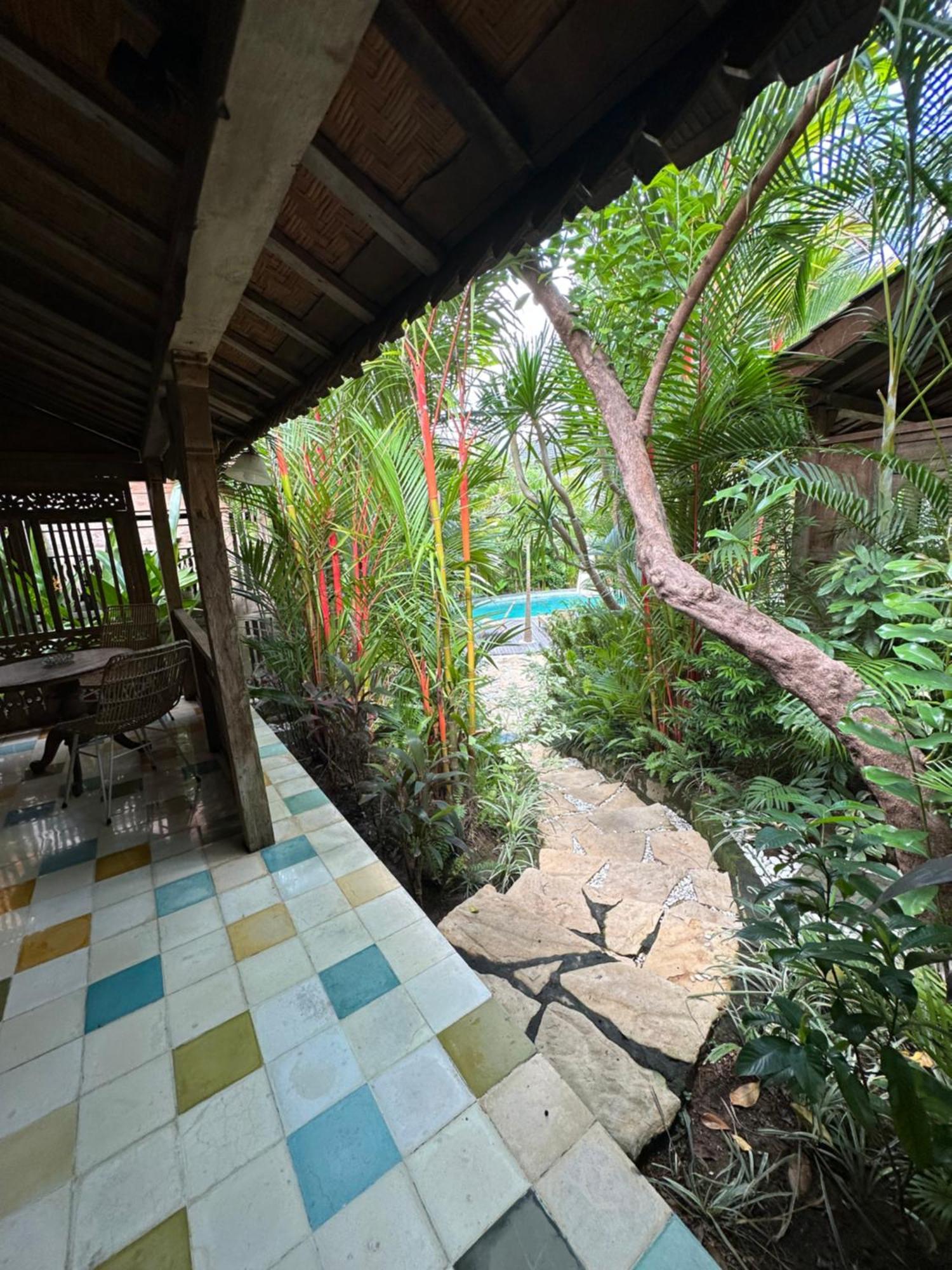 Umakayu Joglo Villa Canggu - Boutique Hotel エクステリア 写真