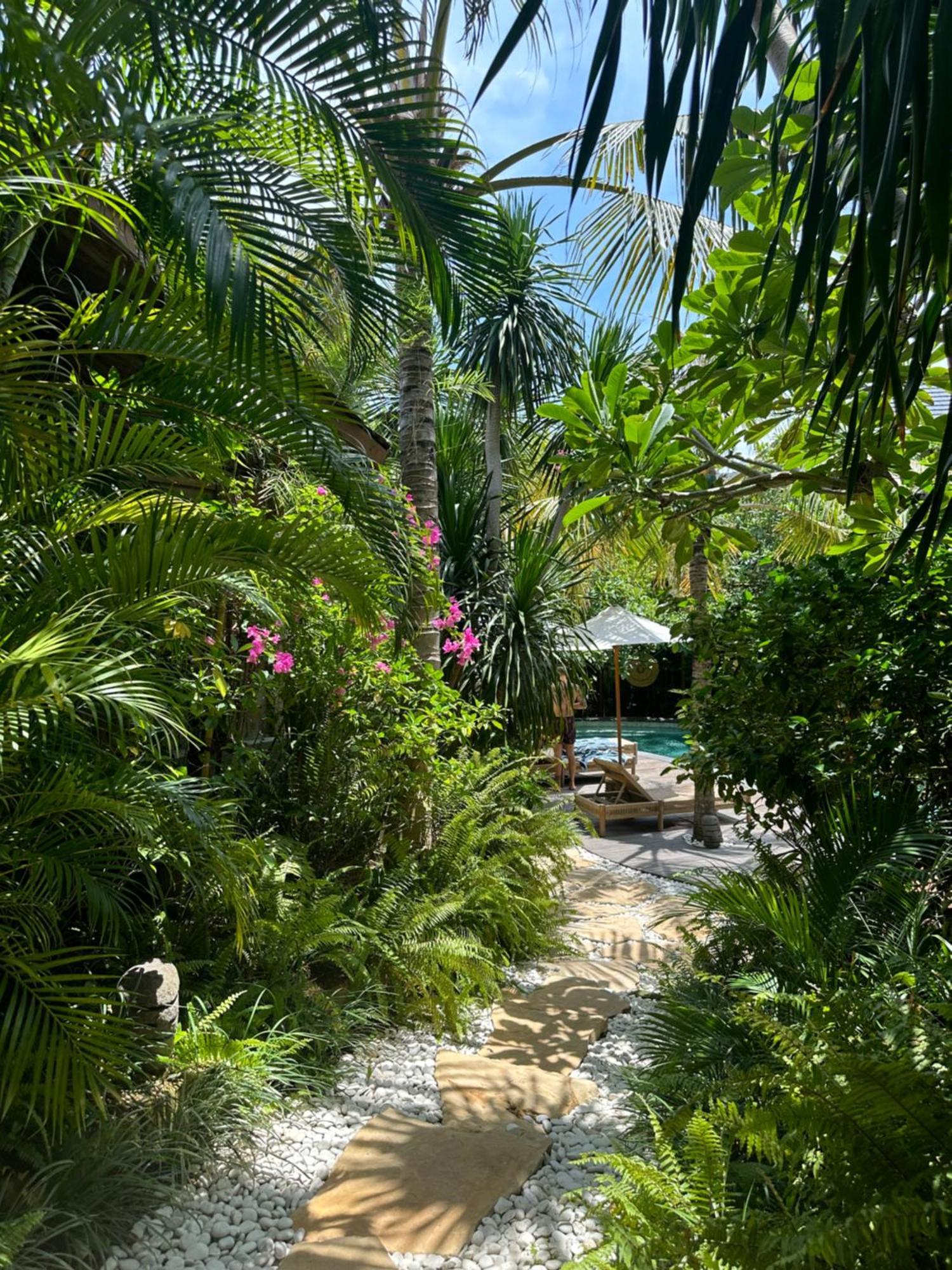 Umakayu Joglo Villa Canggu - Boutique Hotel エクステリア 写真