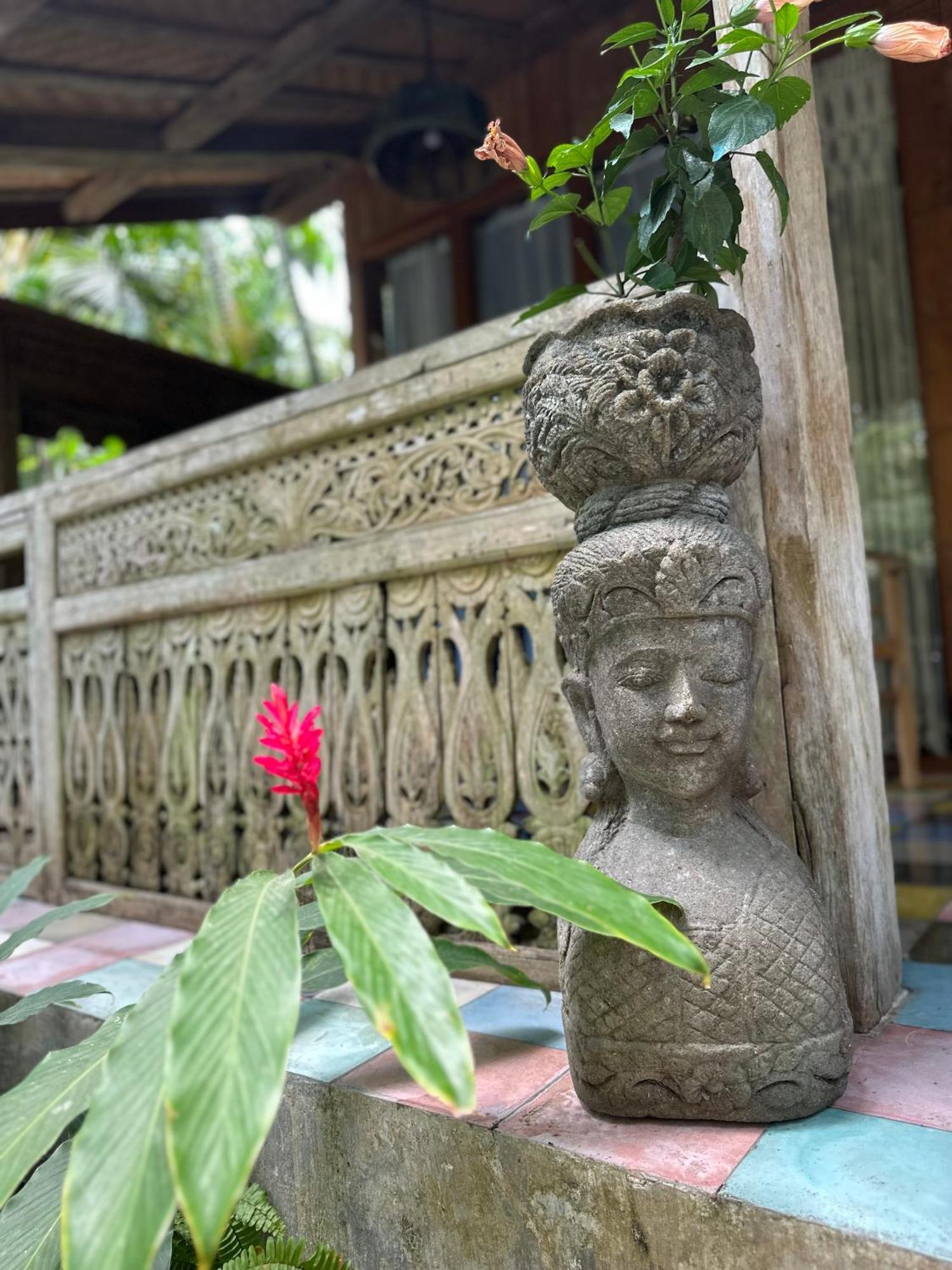 Umakayu Joglo Villa Canggu - Boutique Hotel エクステリア 写真