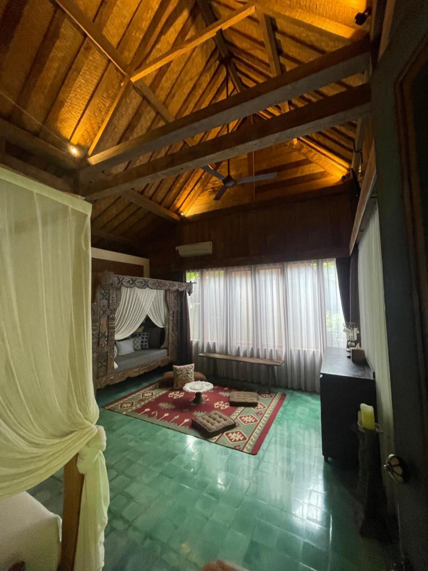Umakayu Joglo Villa Canggu - Boutique Hotel エクステリア 写真