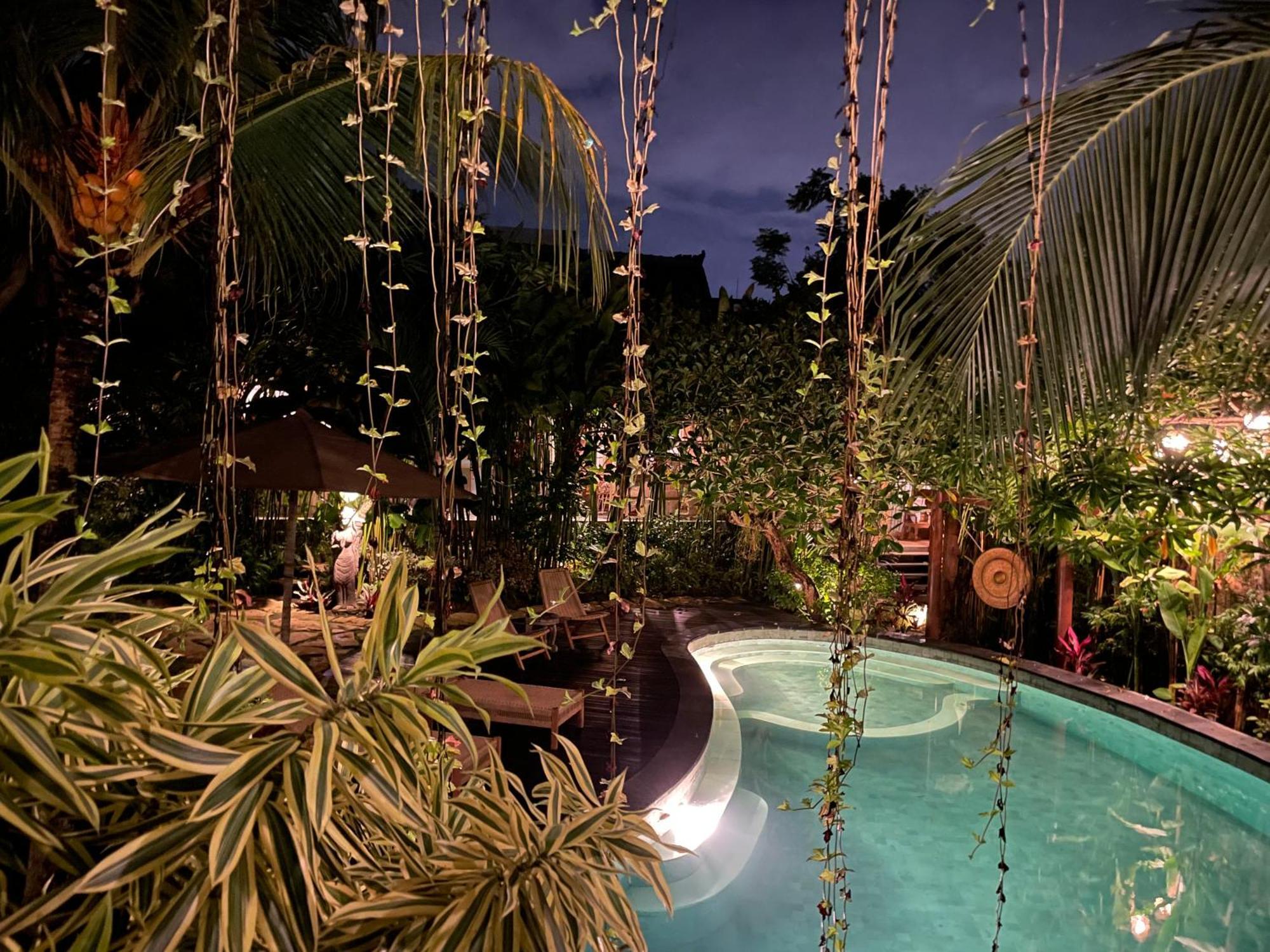 Umakayu Joglo Villa Canggu - Boutique Hotel エクステリア 写真